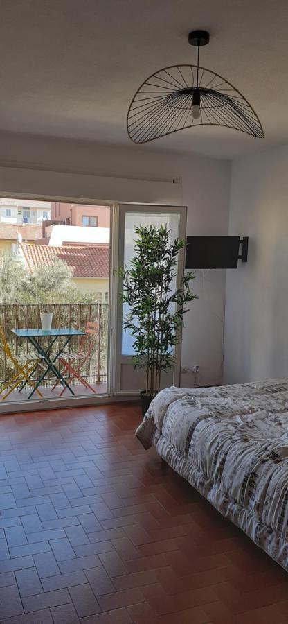 Apartament Agreable Logement Proche De La Gare Et Du Polygone Béziers Zewnętrze zdjęcie